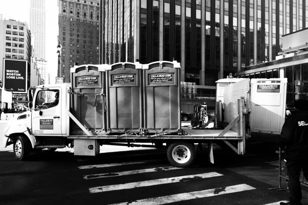 Best Local porta potty services  in Knoxvle, IL